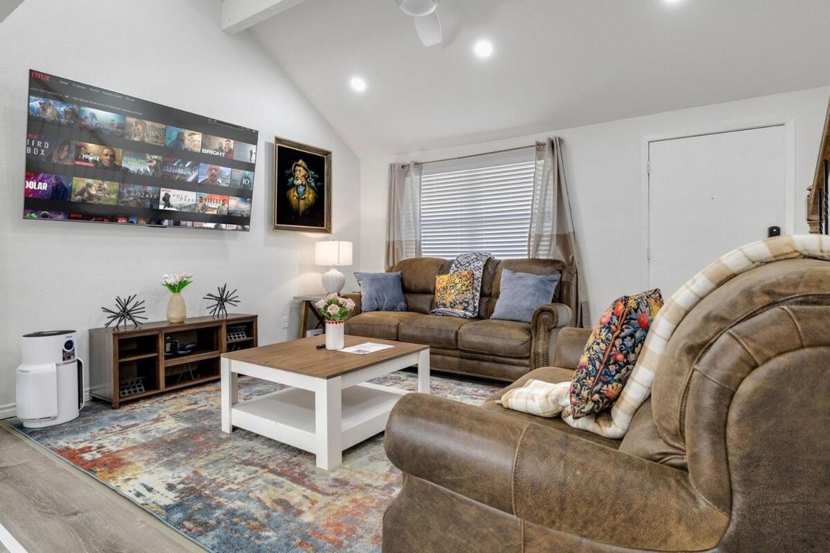 Frisco Getaway Hometel W The Spa And Outdoor Kitchen Bagian luar foto