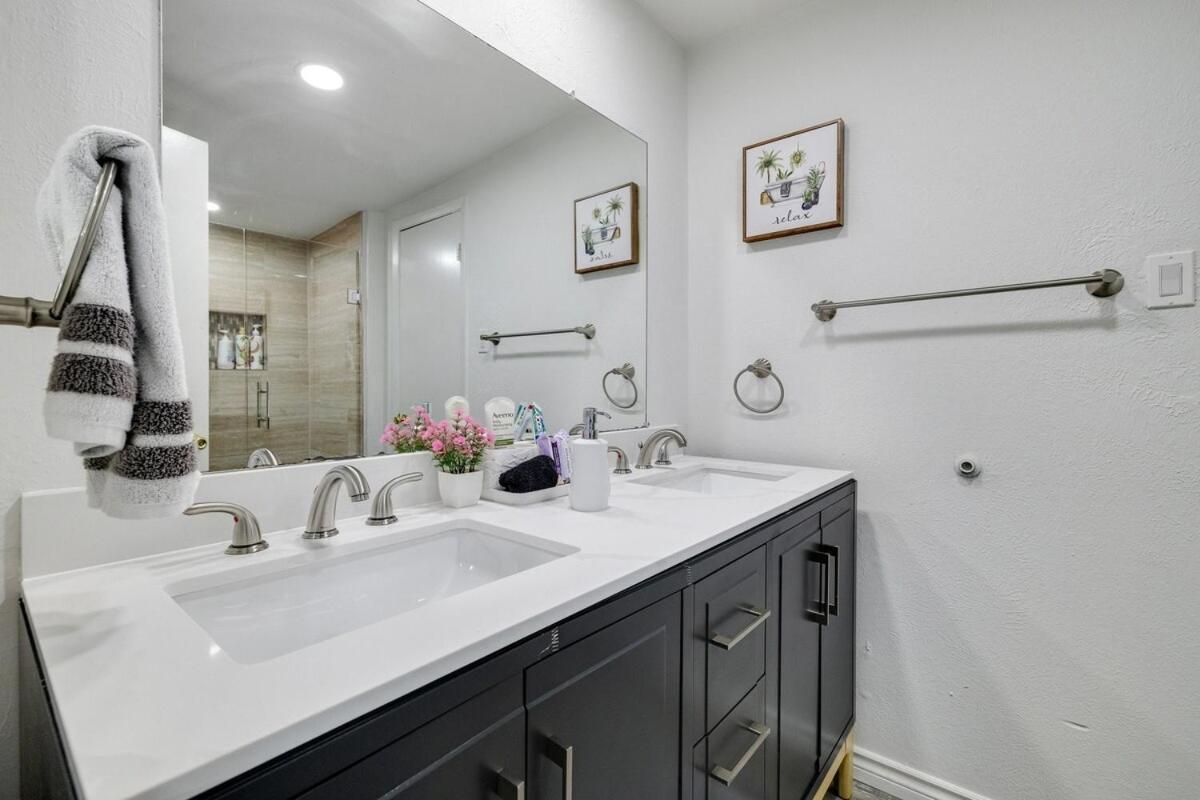 Frisco Getaway Hometel W The Spa And Outdoor Kitchen Bagian luar foto